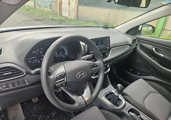 Hyundai I30 cena 37900 przebieg: 58000, rok produkcji 2022 z Piastów małe 154